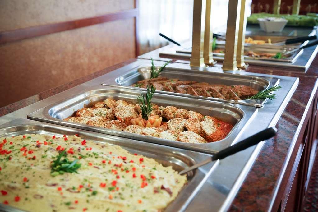 Fluno Center Hotel 4*